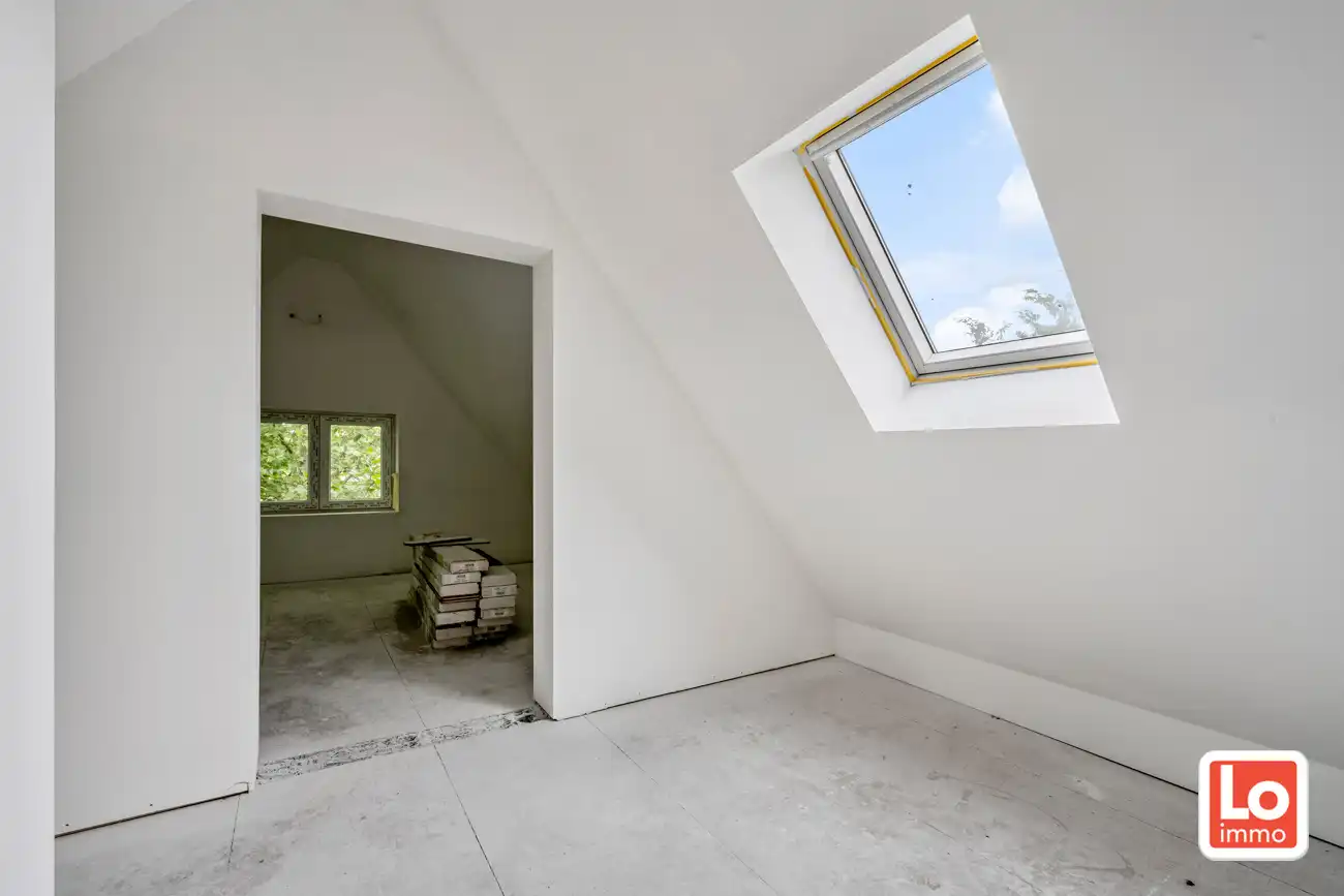 VERKOCHT! Charmante instapklare alleenstaande villa met afzonderlijke garage en grote ‘volwassen groene’ tuin vlakbij alle hoofdwegen in Oostakker. foto 19