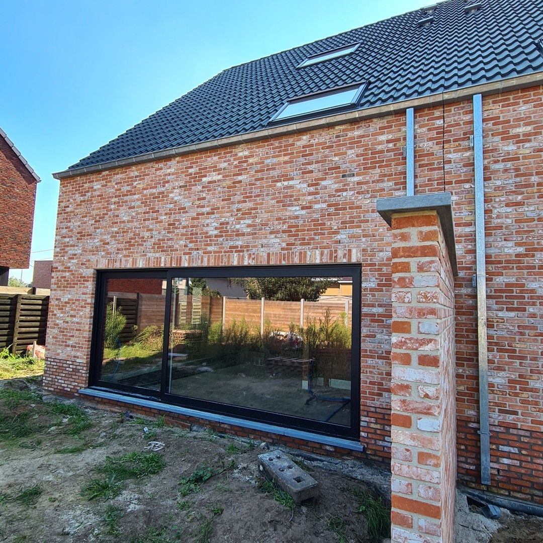 Energiezuinige, knappe nieuwbouwwoning in een rustige en aangename buurt foto 9