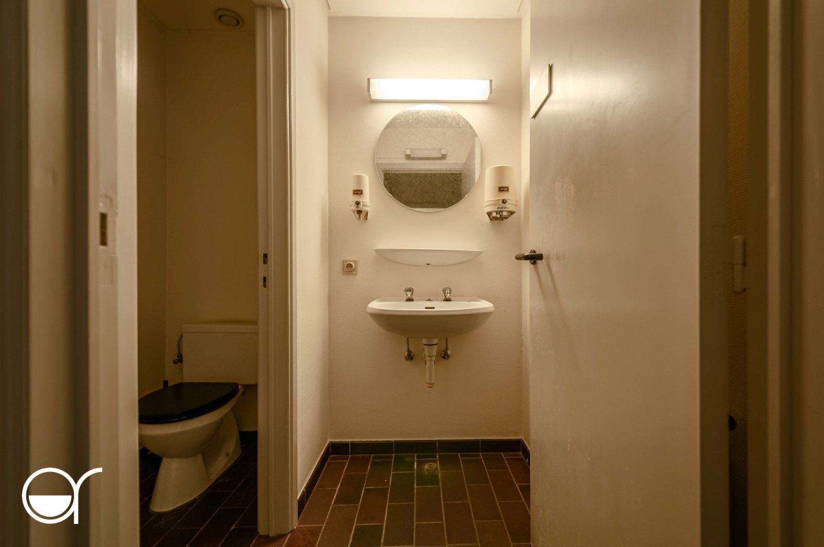 Multifunctioneel gebouw in het centrum van Kaprijke foto 7