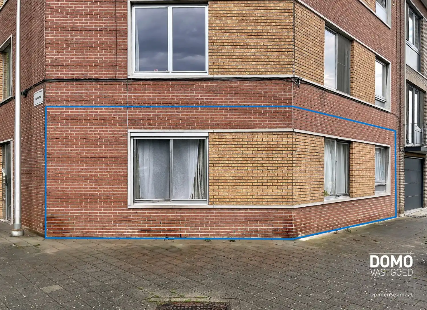 CENTRAAL GELEGEN APPARTEMENT TE HASSELT MET 1 SLAAPKAMER foto 2