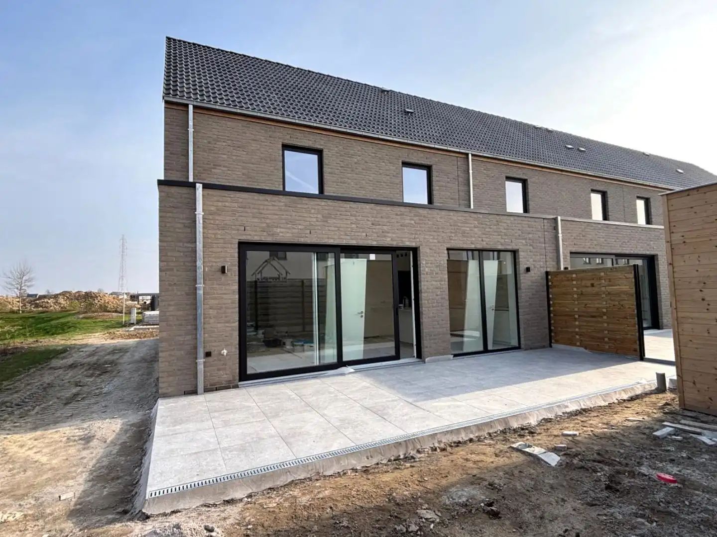 NIEUWBOUWPROJECT MET 4 INSTAPKLARE NIEUWBOUWWONINGEN MET 3 SLPKS EN TUIN foto 9