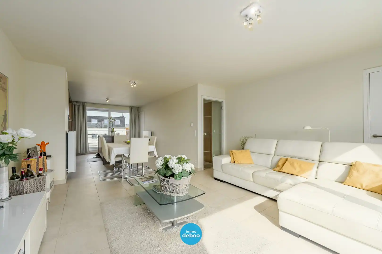 Perfect onderhouden duplex met open zicht vlakbij zee foto 7