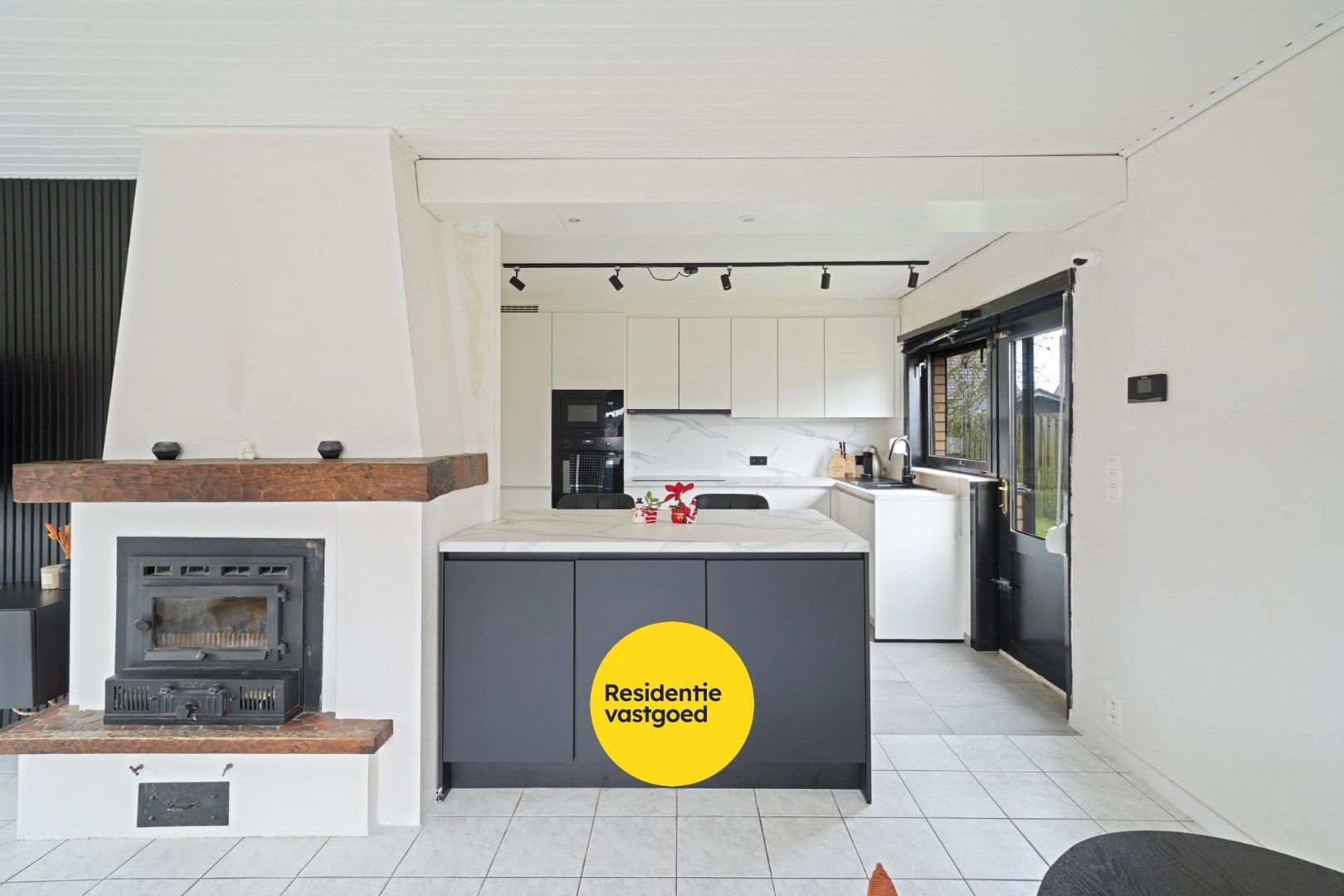 Alleenstaande bungalow in rustige wijk van Stene foto 10