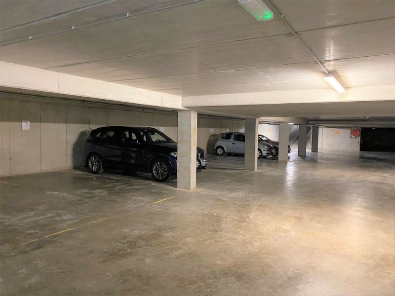 Ondergrondse parkeerplaatsen  (nr 8 en nr 9) centrum Geel foto 4