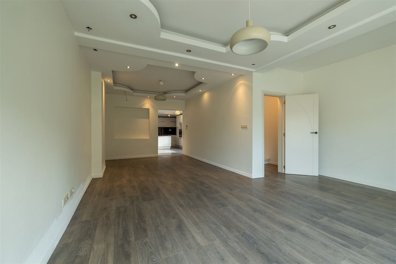 Royale gezinswoning, veel privacy, subliem terras foto 20