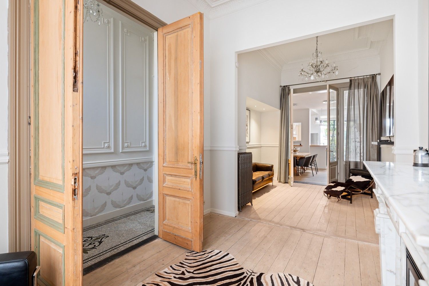 Prachtig herenhuis met 4 slaapkamers en tuin in Wijnegem! foto 7