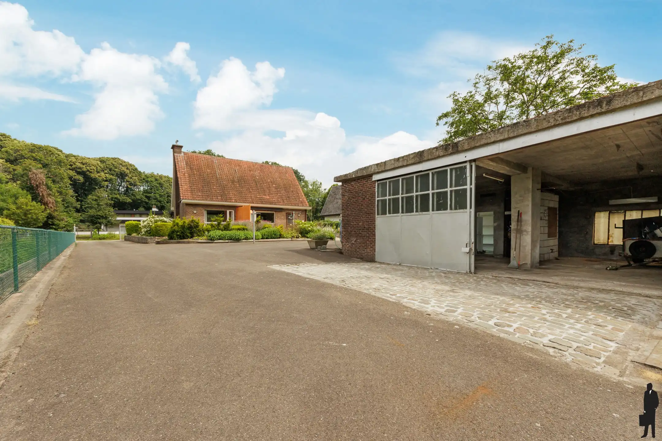 Karaktervolle open bebouwing met ruim perceel te Bazel foto 20