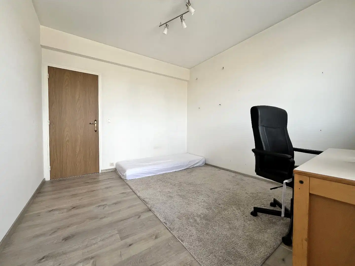 Lichtrijk appartement (3eV) met terrassen en garage foto 12