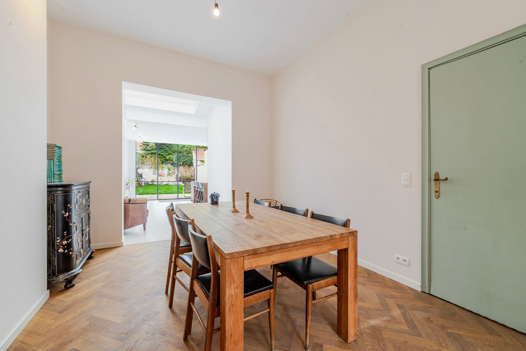 Karaktervolle herenwoning met stadstuin in Gentbrugge foto 11