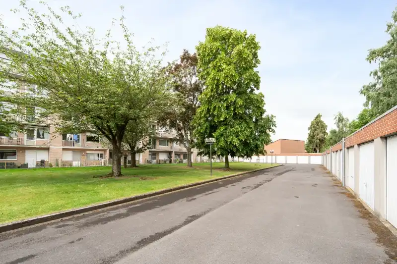 Ruim appartement met twee slaapkamers in centrum Roeselare foto 12