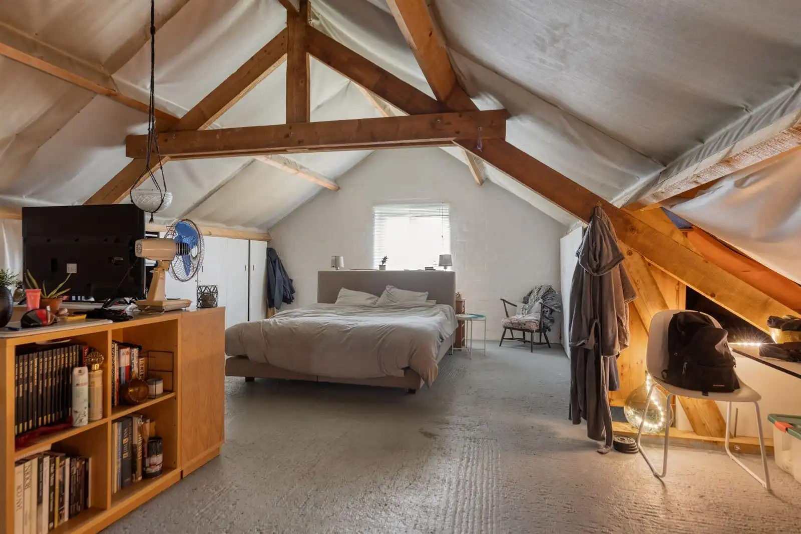 Wonen aan het water, woning met potentieel foto 15