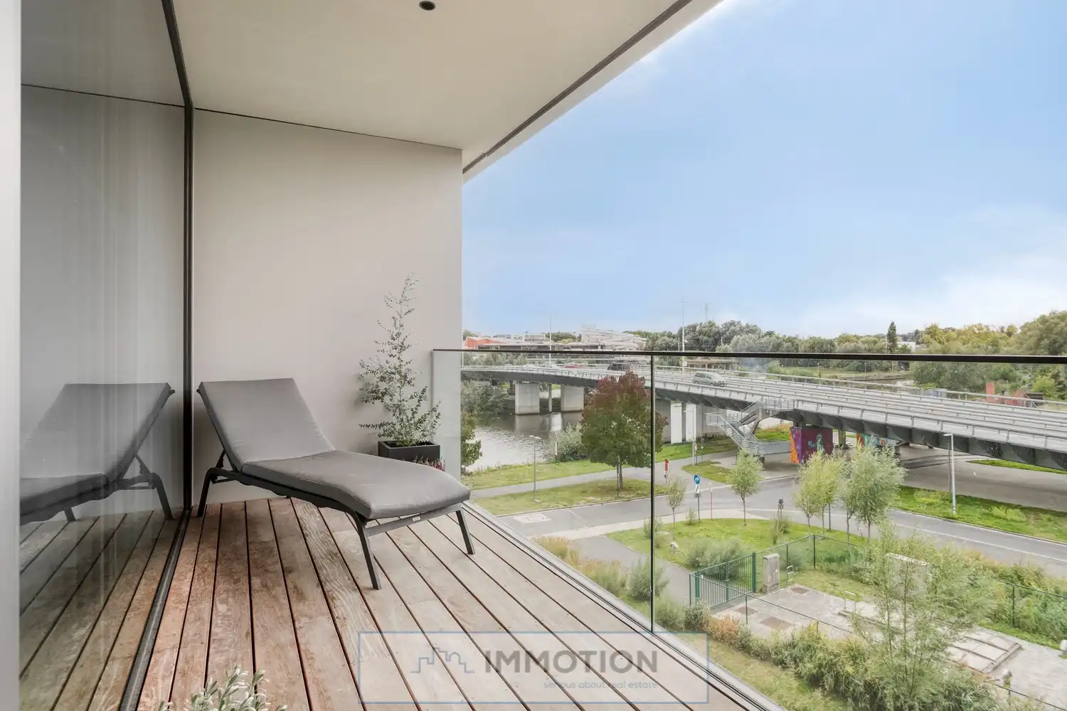 Residentie "Senzafine" : prachtig ingericht nieuwbouw appartement foto 21