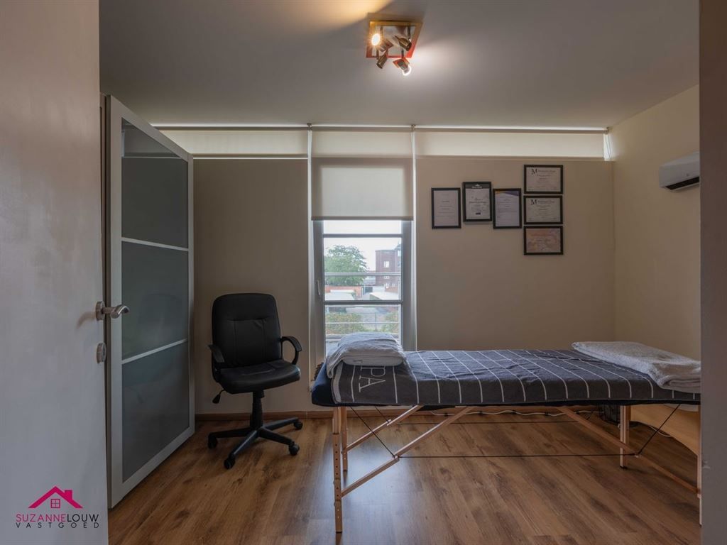 Goed onderhouden vrijstaande woning foto 36