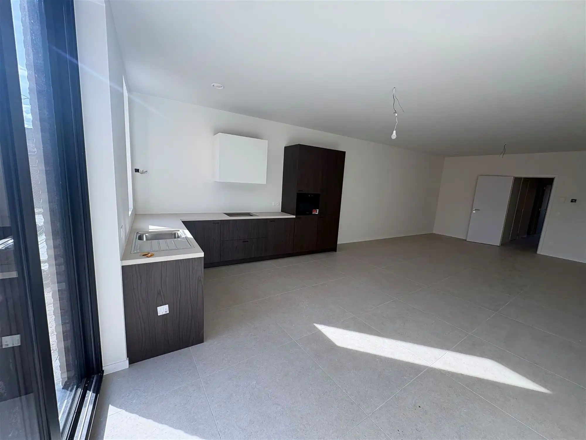 Ruim appartement met 2 slaapkamers en grote zuidtuin. foto 10