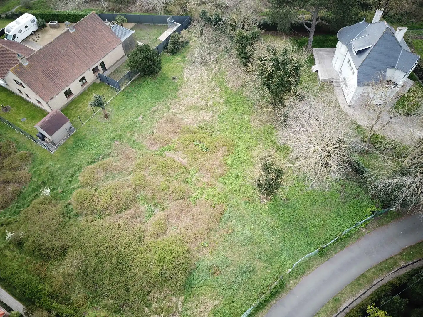 Uniek perceel van 1642 m² in Sint-Idesbald! foto 3