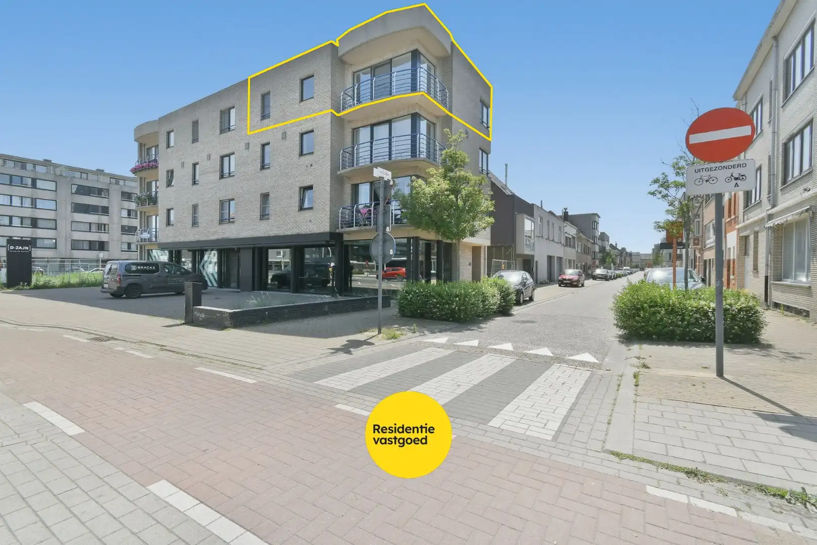 Lichtrijk twee slaapkamer appartement met terras te huur in Oostende!  foto {{pictureIndex}}