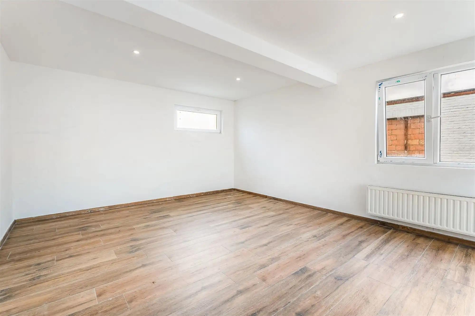 HANDELSHUIS MET RUIM HANDELSPAND EN 2 WOONENTITEITEN OP PERCEEL VAN 9A68CA TE KOERSEL foto 39