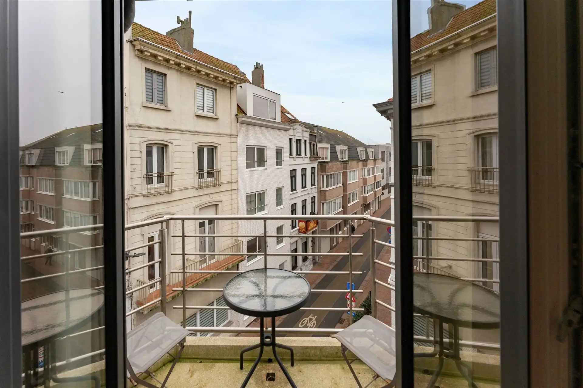GEMEUBELD / 3 SLAAPKAMERS / CENTRUM foto 14