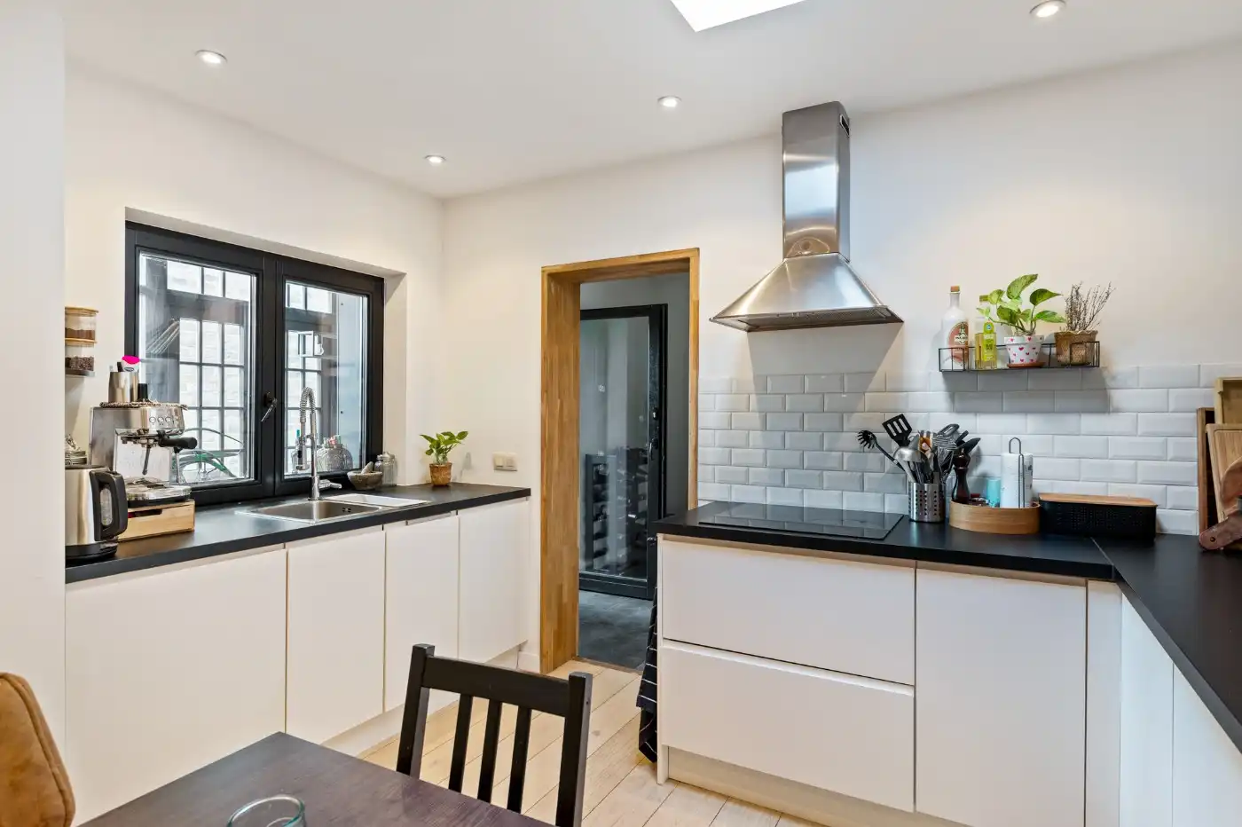 Charmante woning met 3 slpk. en tuin foto 9