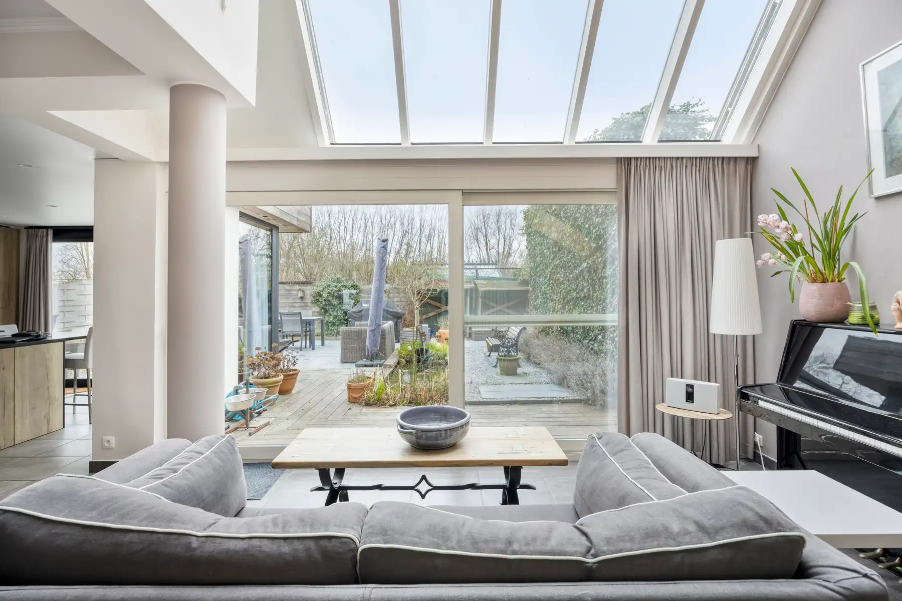 Instapklare, volledig gerenoveerde woning in het landelijke Mollem! foto 7