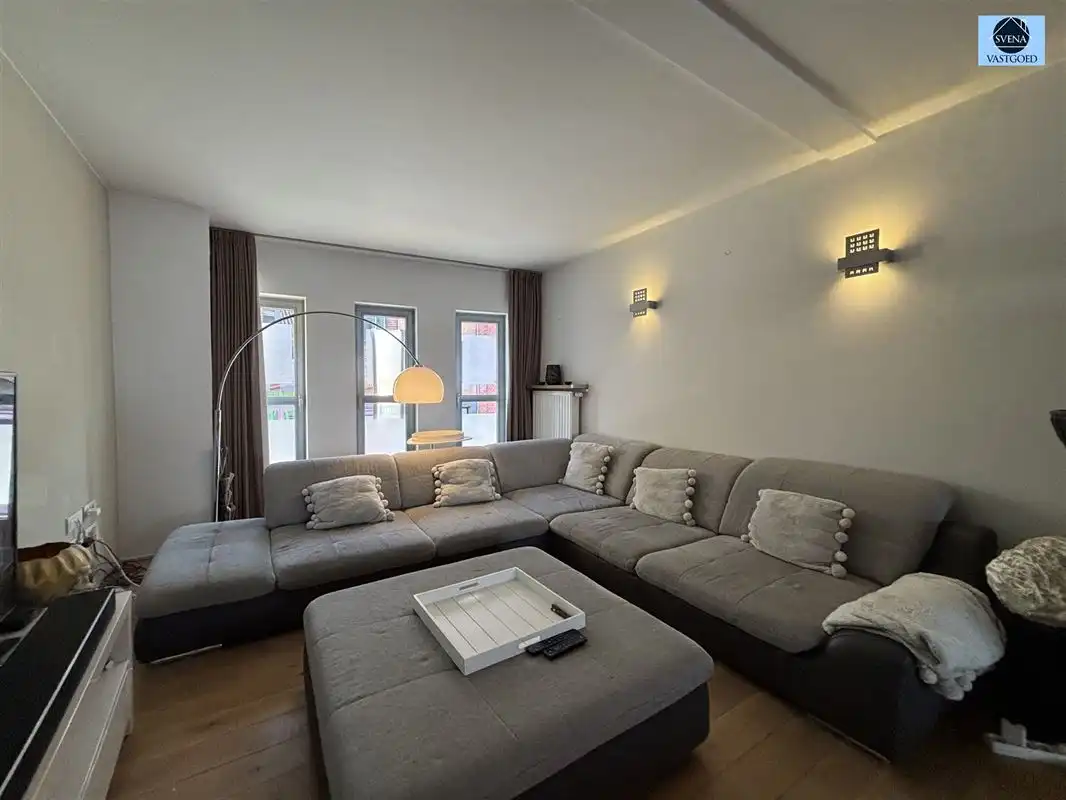 WONING MET HANDELSRUIMTE IN HET CENTRUM VAN GERAARDSBERGEN foto 8