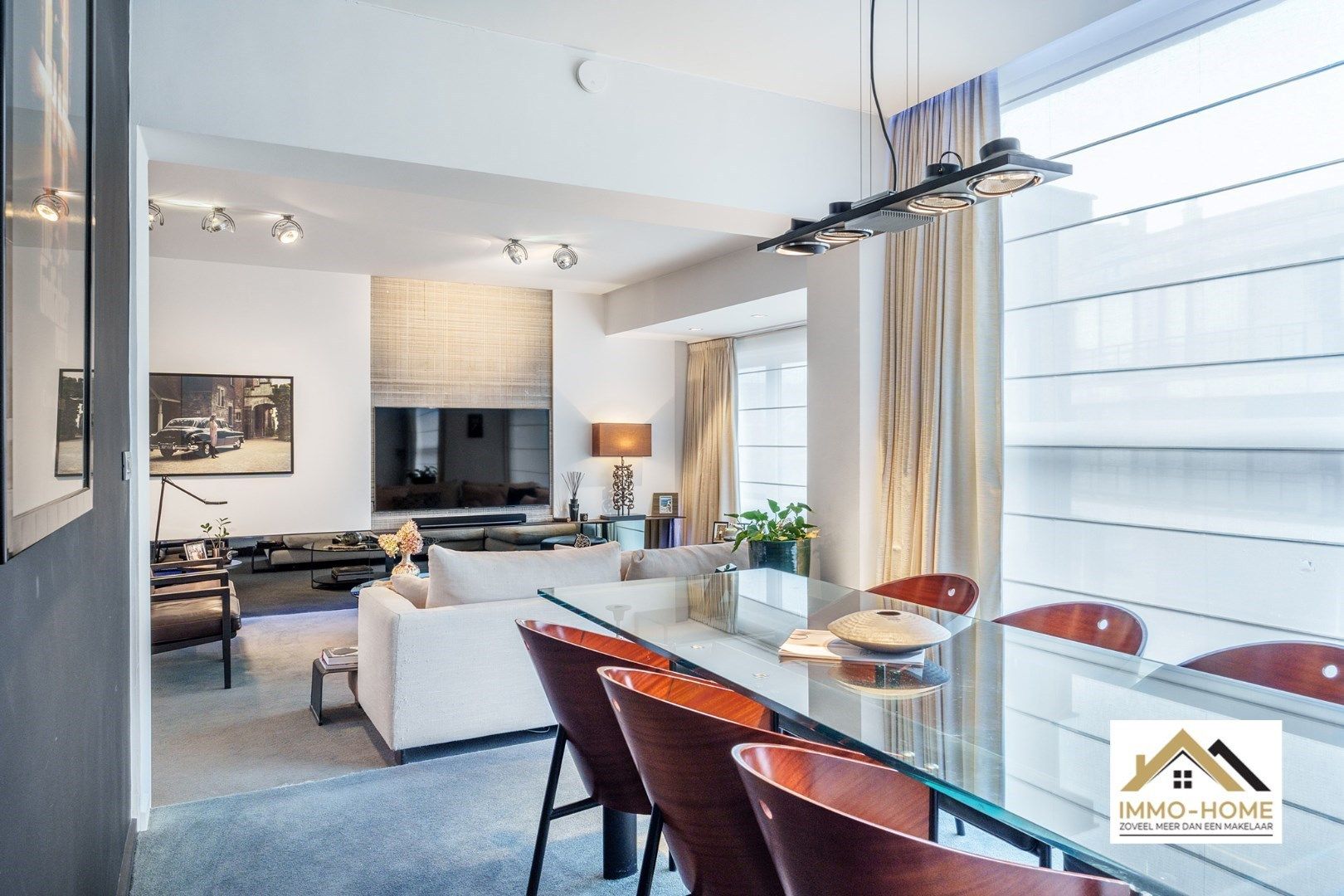 Gerenoveerd appartement met groot terras!! foto 9