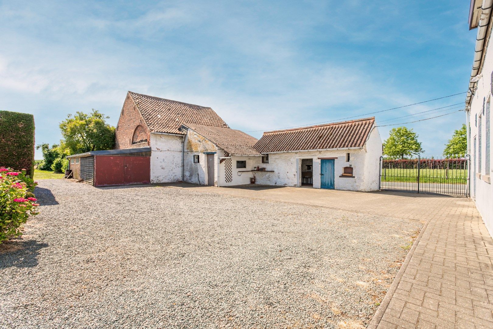 Te renoveren woning met 3 slaapkamers, loods en weide op 59a in het groene Pepingen foto 15