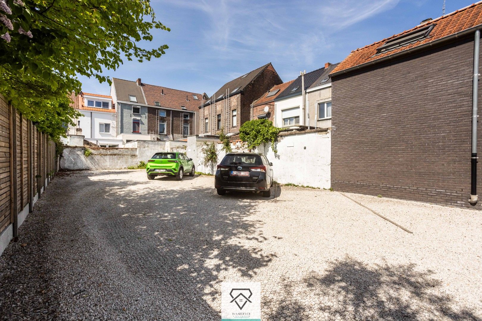 Autostaanplaats(en) te koop met topligging te Gent foto 4