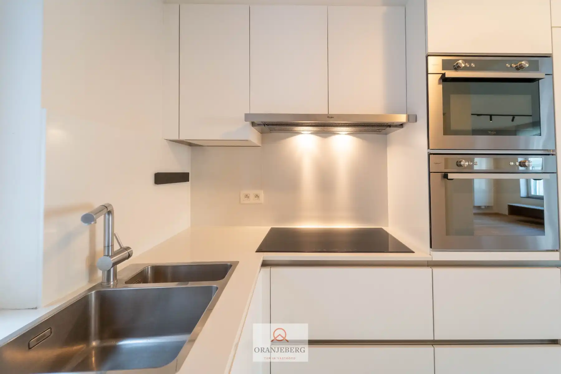 Charmant duplexappartement met terras nabij Sint-Annaplein foto 5