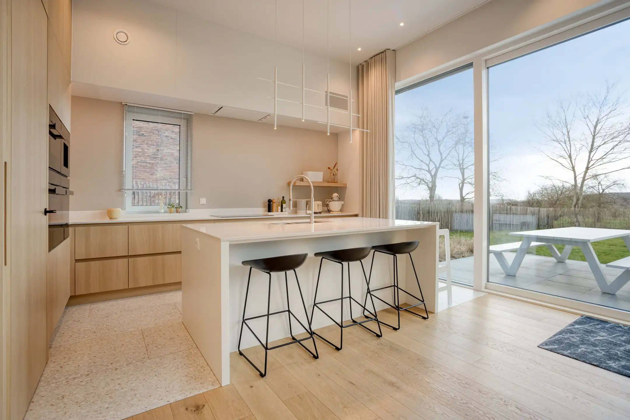 Stijlvolle villa: Landelijk wonen met open vergezichten foto 9