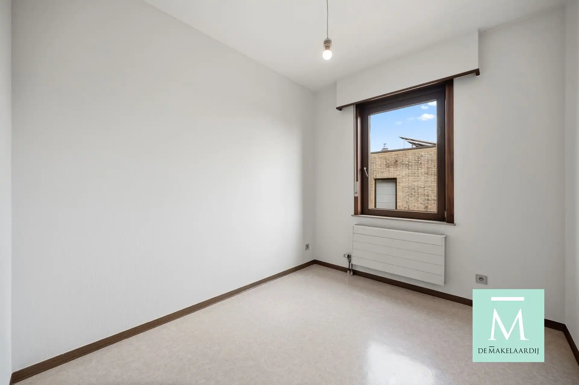 Instapklaar appartement met 3 slaapkamers, terras en garagebox! foto 8
