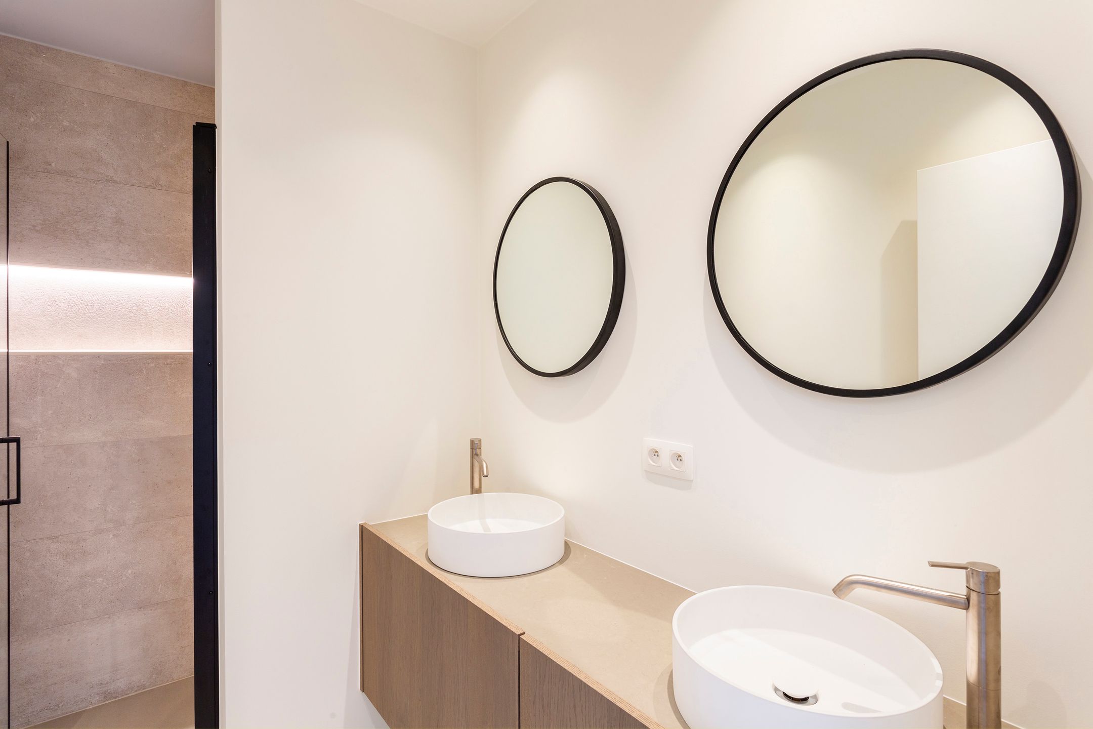 volledig nieuwe woning met terrassen, 4 slpks. en A-label foto 16