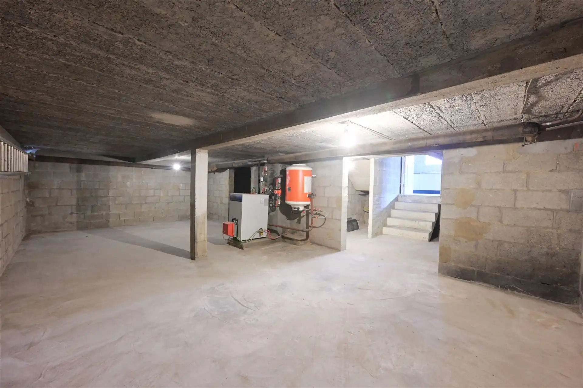 Ruime woning vol potentieel op 906 m² te Blauberg (Herselt) foto 18