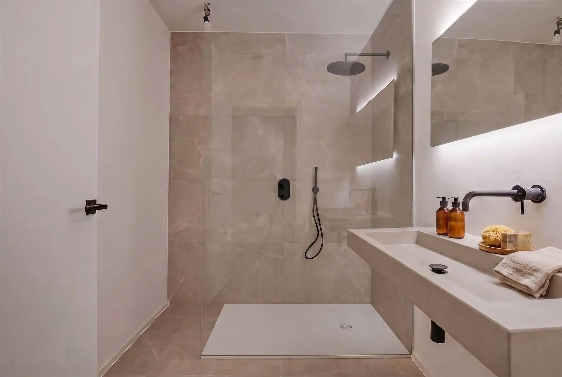 Exclusief penthouse met royaal zonneterras.  foto 10