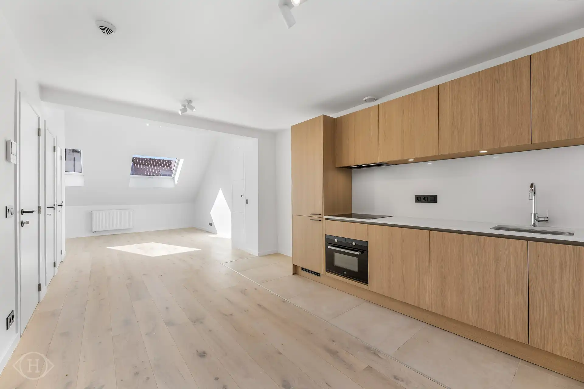 Hoogwaardig afgewerkte studio in hartje Leuven foto 3