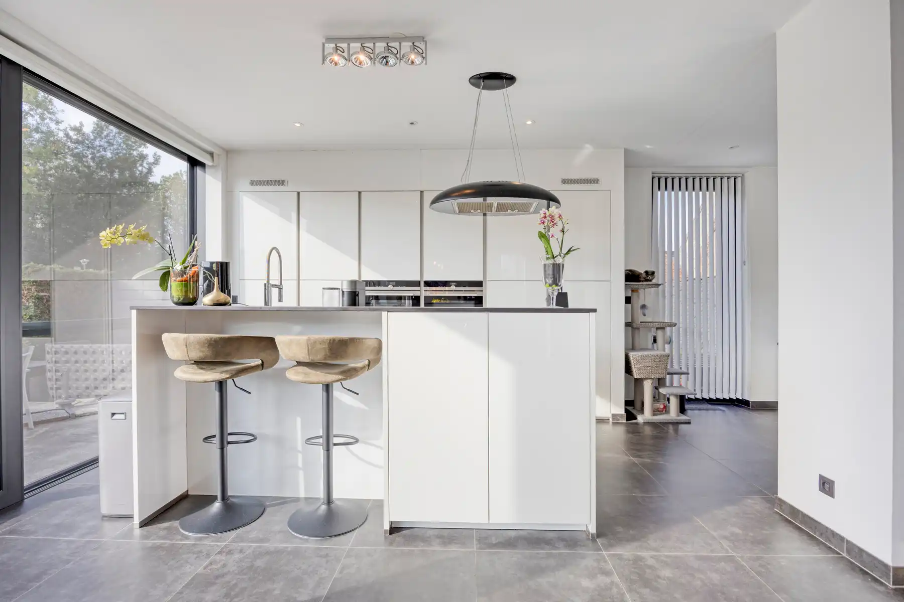 *** ONDER COMPROMIS *** foto 12