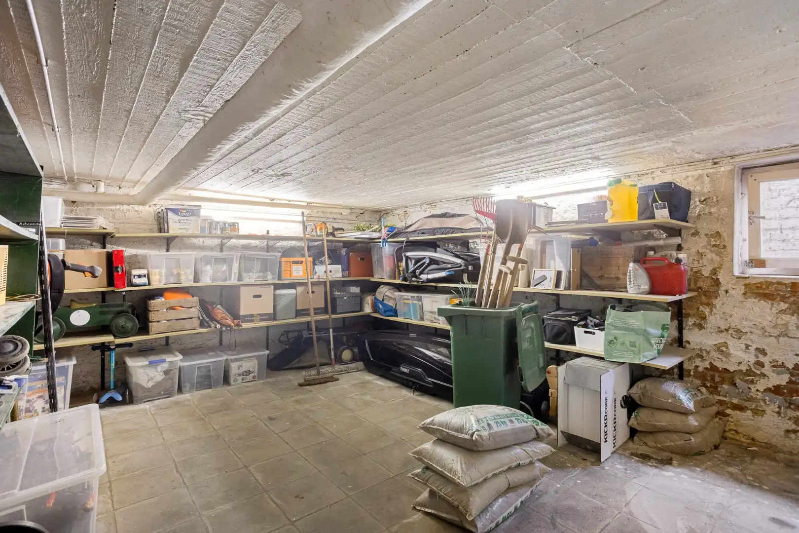 Authentieke en karaktervolle VILLA in residentiële, groene omgeving 1650 BEERSEL foto 30