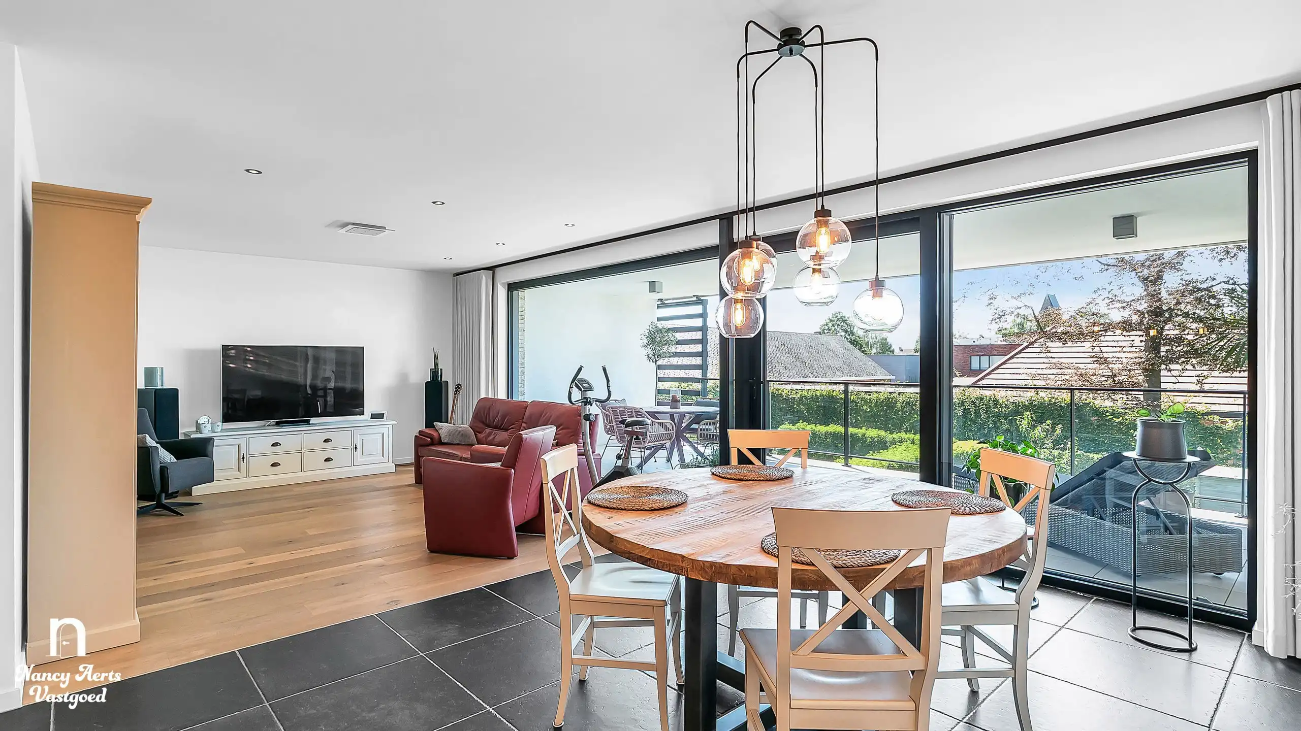 Luxueus appartement met terras en hoogwaardige afwerking foto 8
