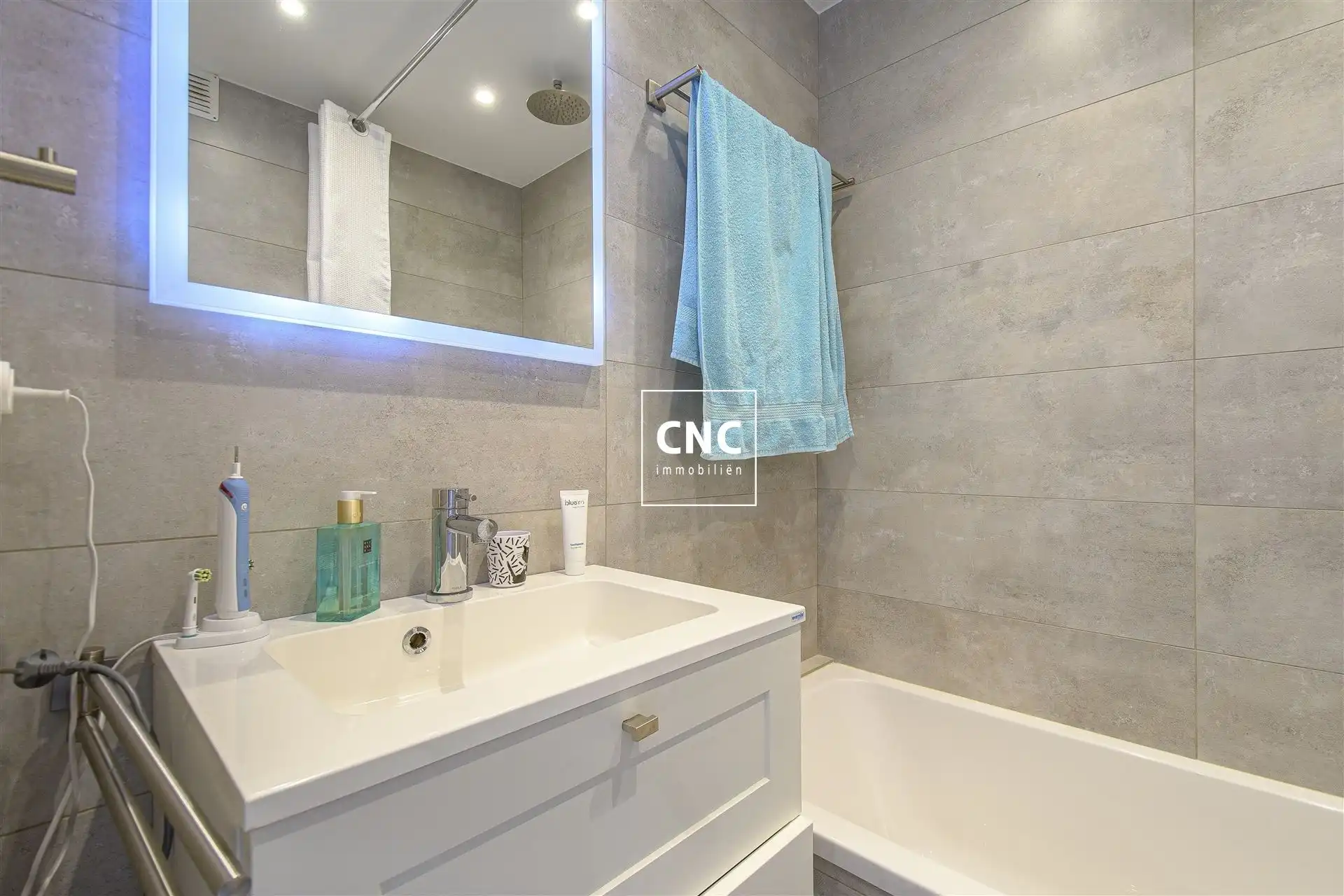 Studio met panoramisch zeezicht en zonneterras in Duinbergen foto 7