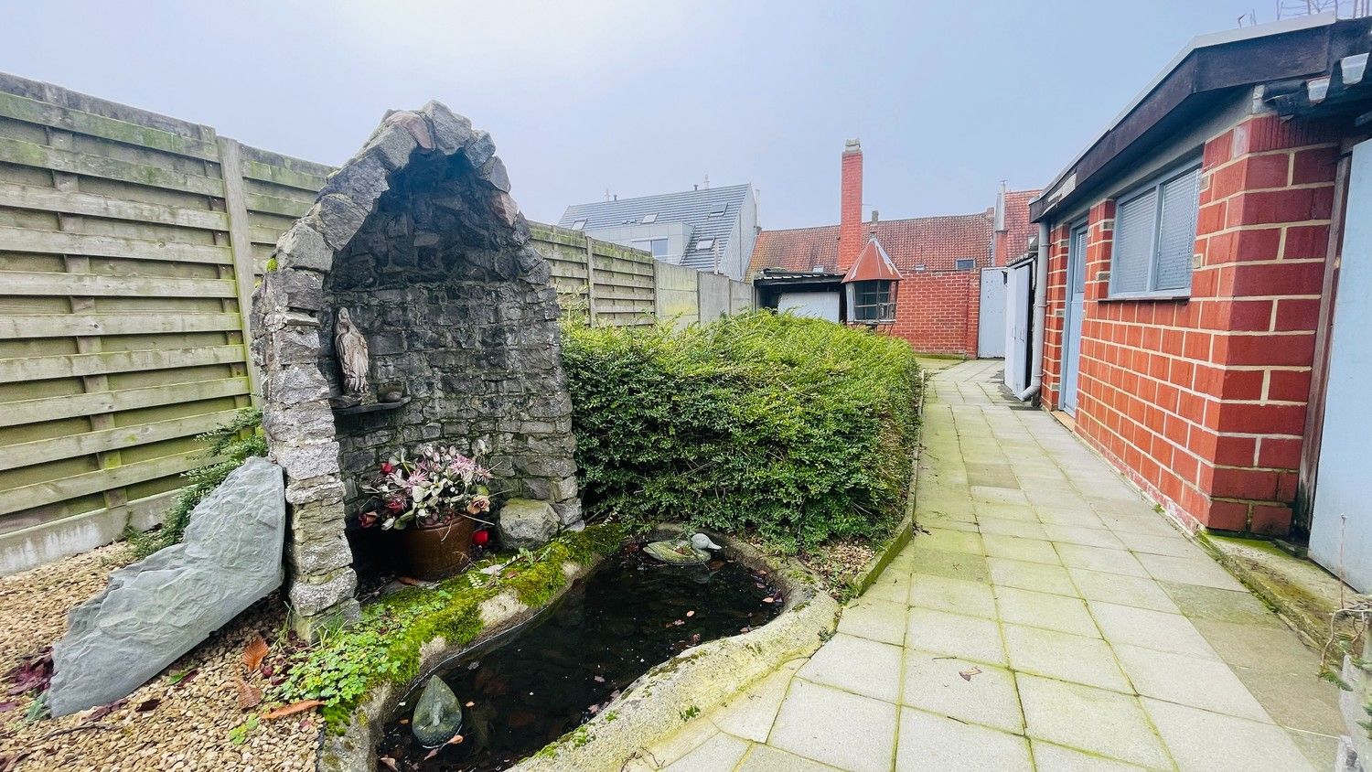 Centraal gelegen woning met 3 slpks, ruime volumes en zonnige buitenruimte foto 22