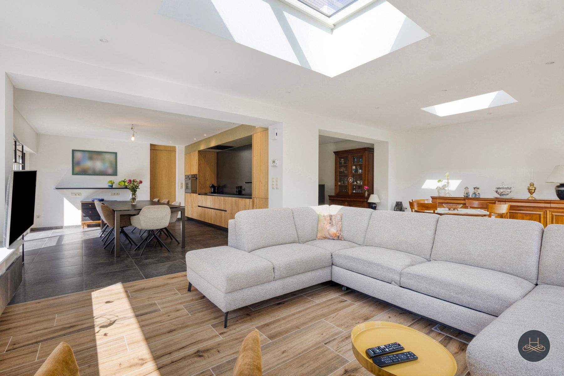 Energiezuinige en zeer ruime woning met fantastische tuin foto 8