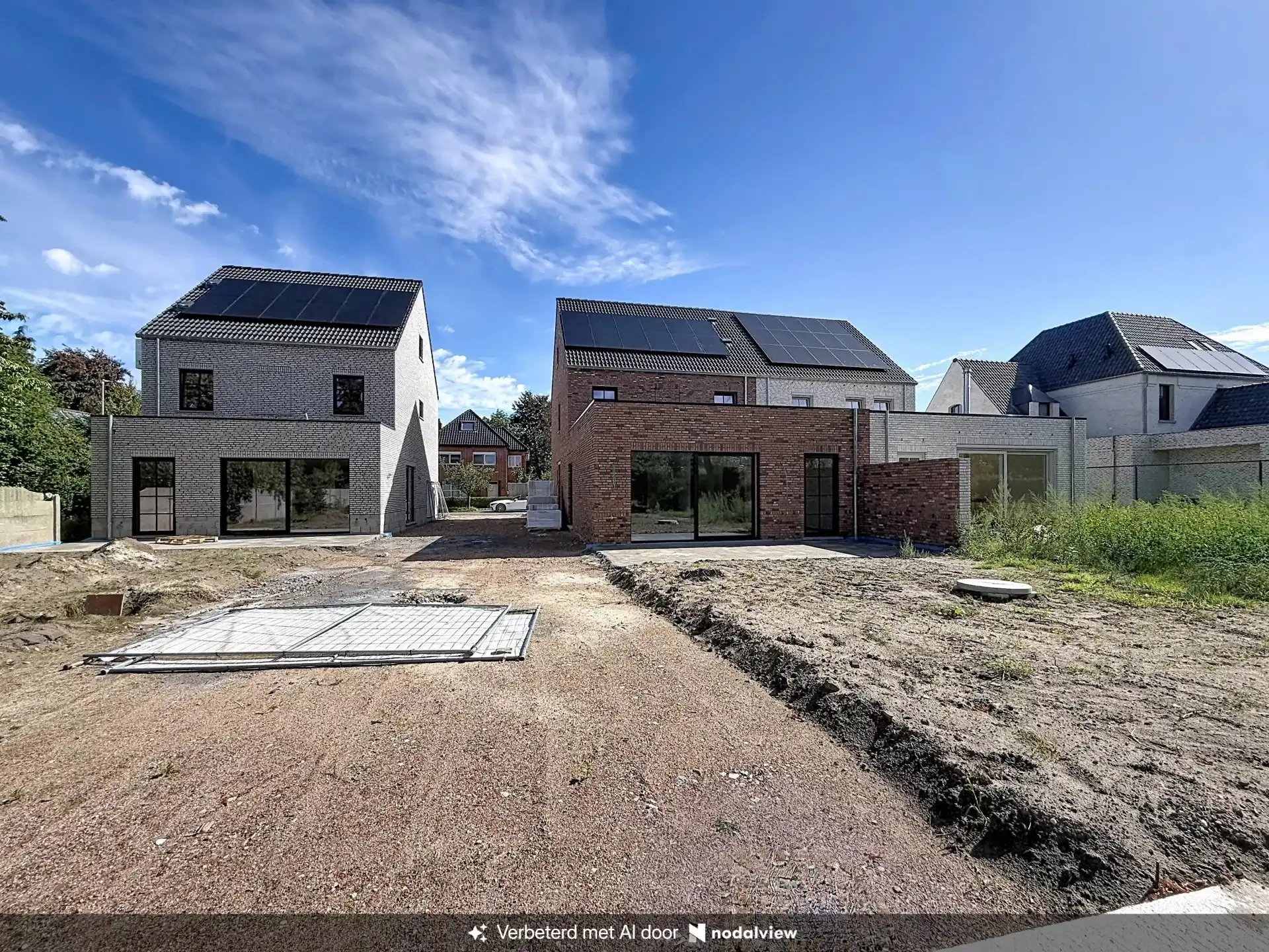 Moderne halfopen nieuwbouwwoning op een topligging nabij het centrum van Lommel. foto 4