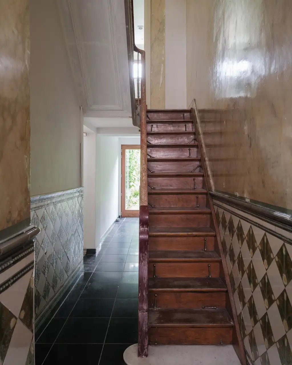 Karaktervolle burgerwoning op wandelafstand van het centrum foto 3