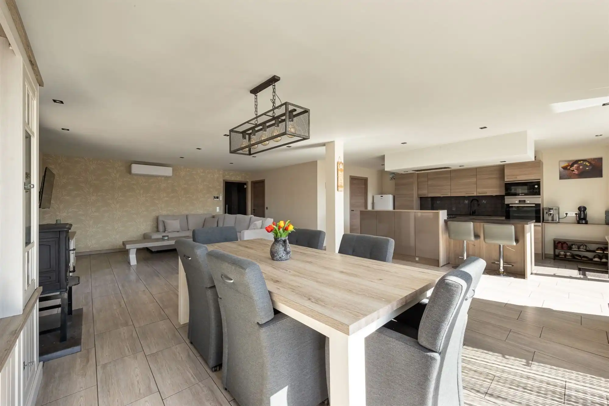 Ruim gelijkvloersappartement met zwembad  foto 6