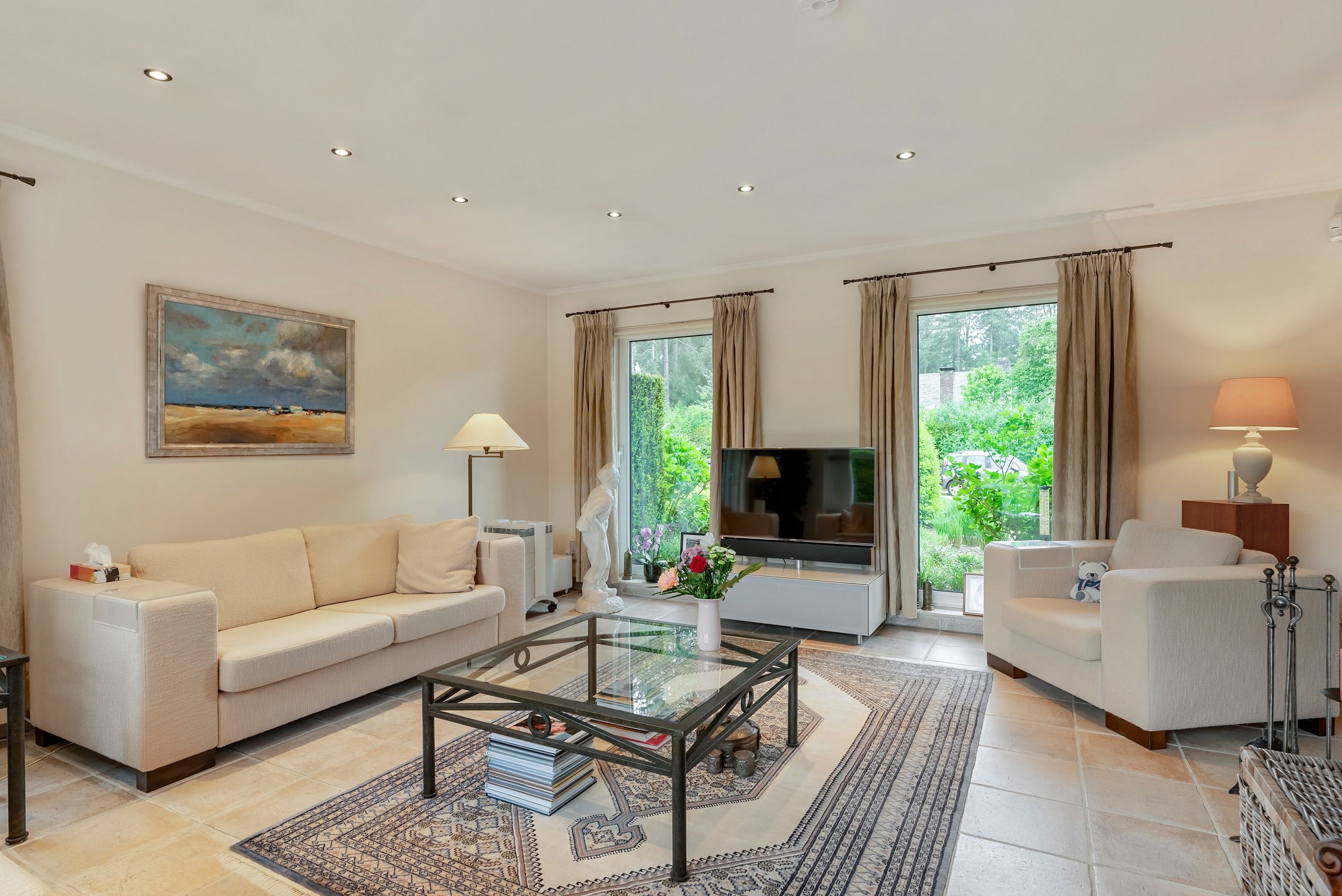 Lichtrijke villa met zuidgerichte tuin in groene wijk foto 9