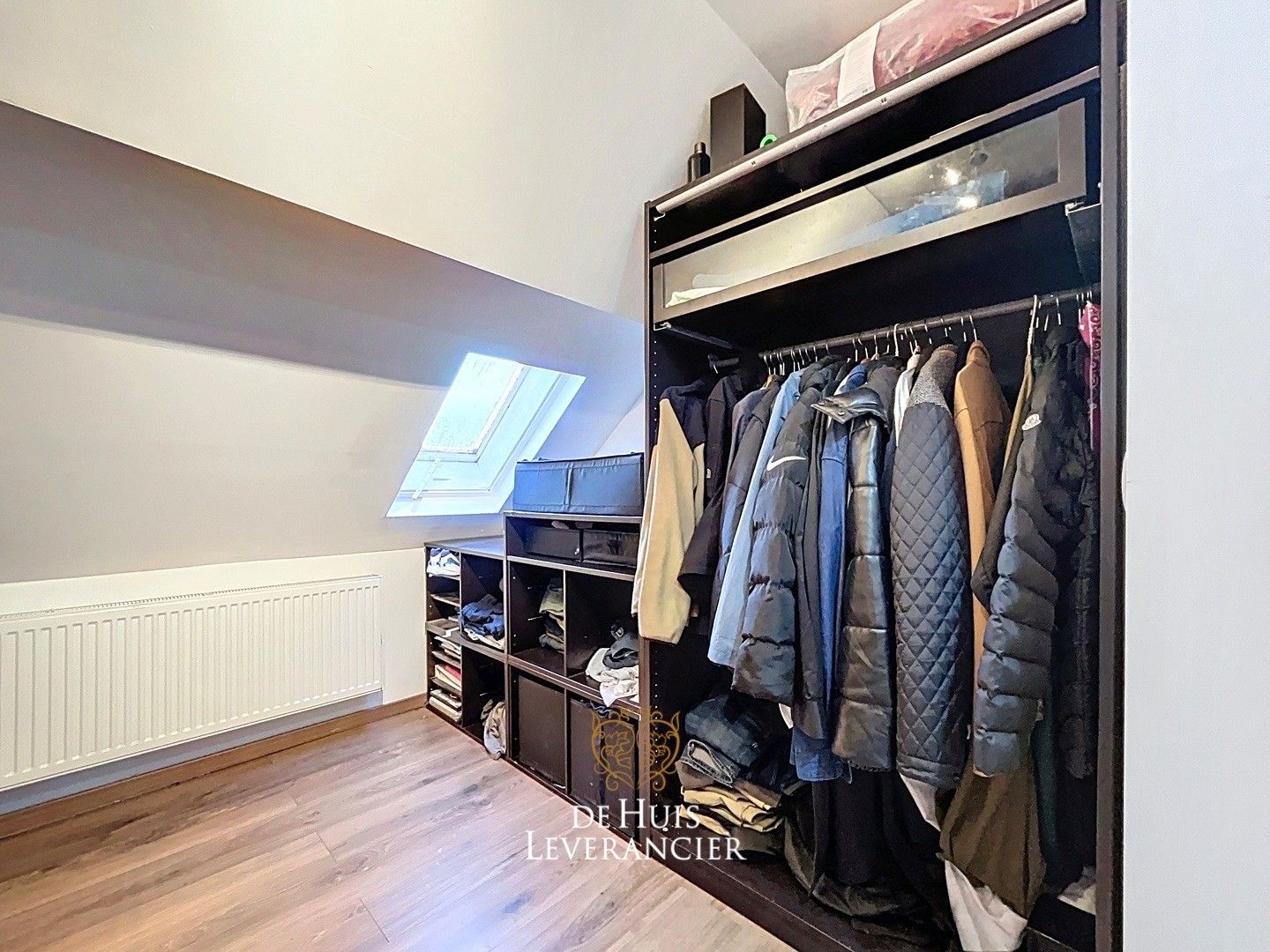 Instapklare woning met drie slaapkamers en twee badkamers foto 41