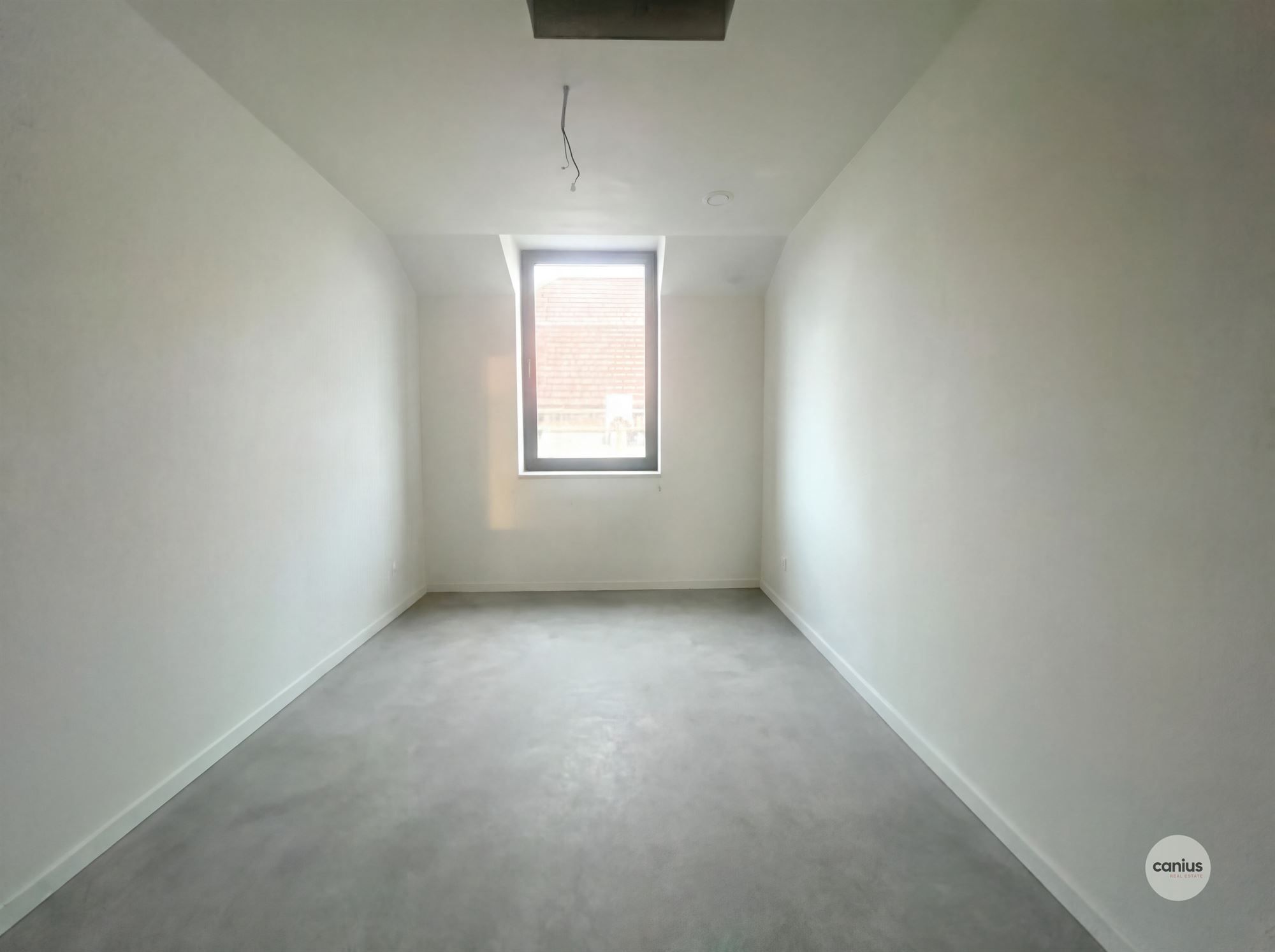 KNAPPE NIEUWBOUWWONING MET 3 SLPKS foto 8