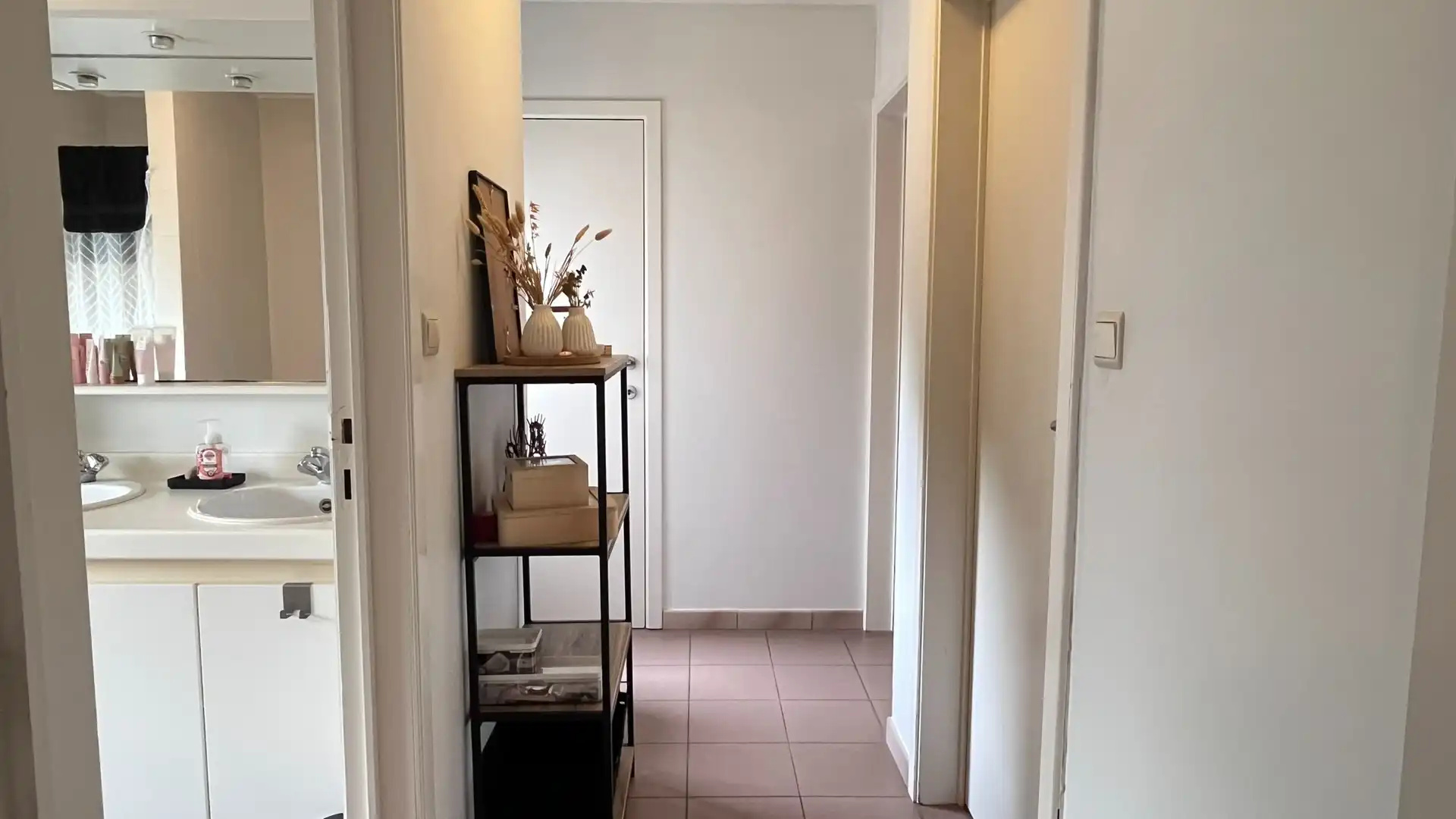 Appartement met 2 slaapkamers in het centrum van Opglabbeek foto 12