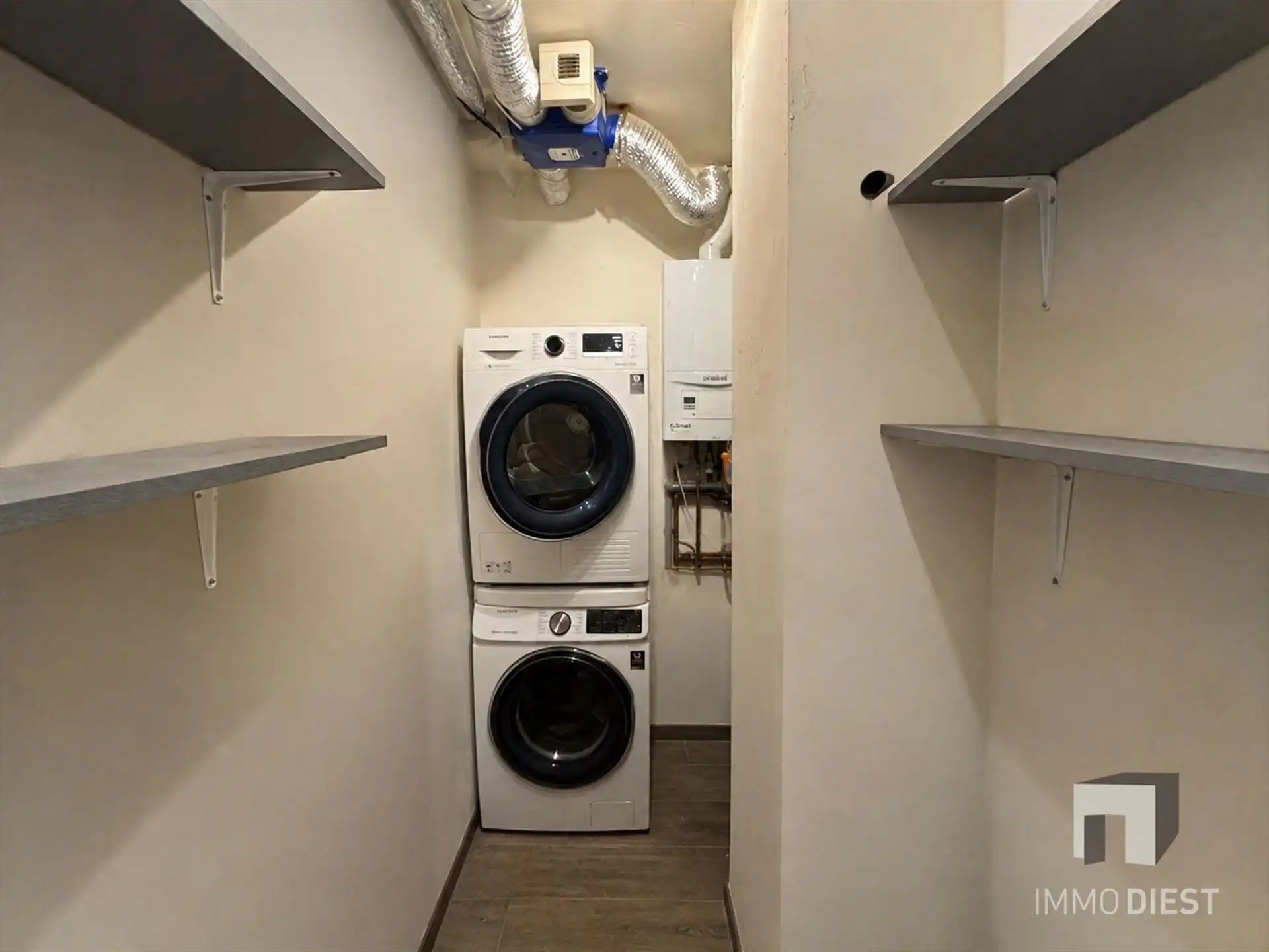 Ruim gelijkvloers appartement met open leefruimte en zonnige tuin foto 24