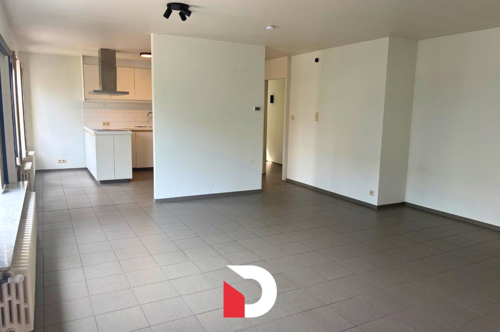 Instapklaar en ruim appartement met 3 slaapkamers en zonnig terras in Sijsele foto 5